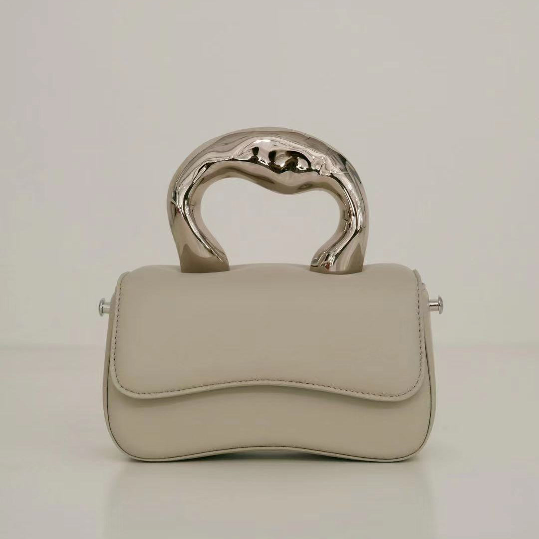 ARIA IN GAINSBORO GREY