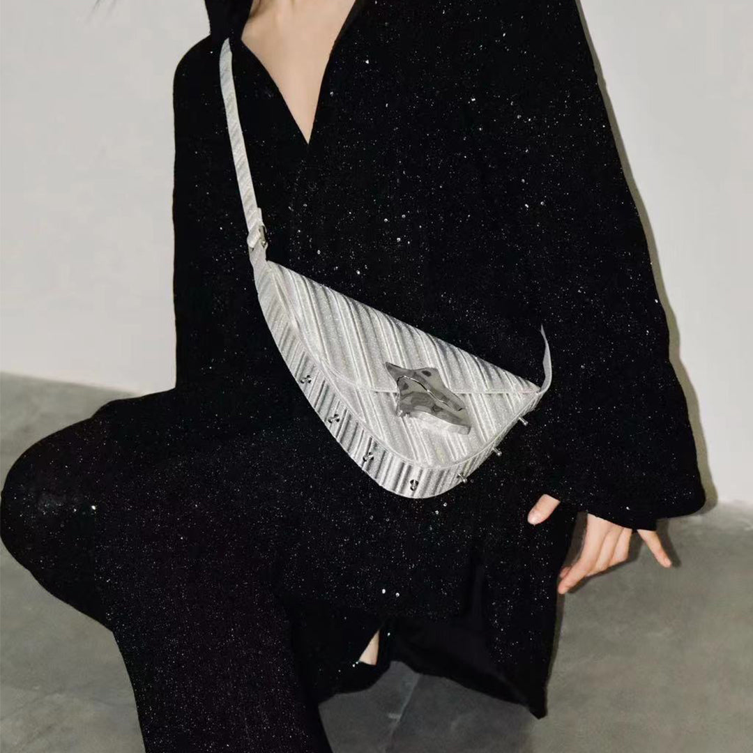 FLOW LOCK SERIES BAG IN GLOW