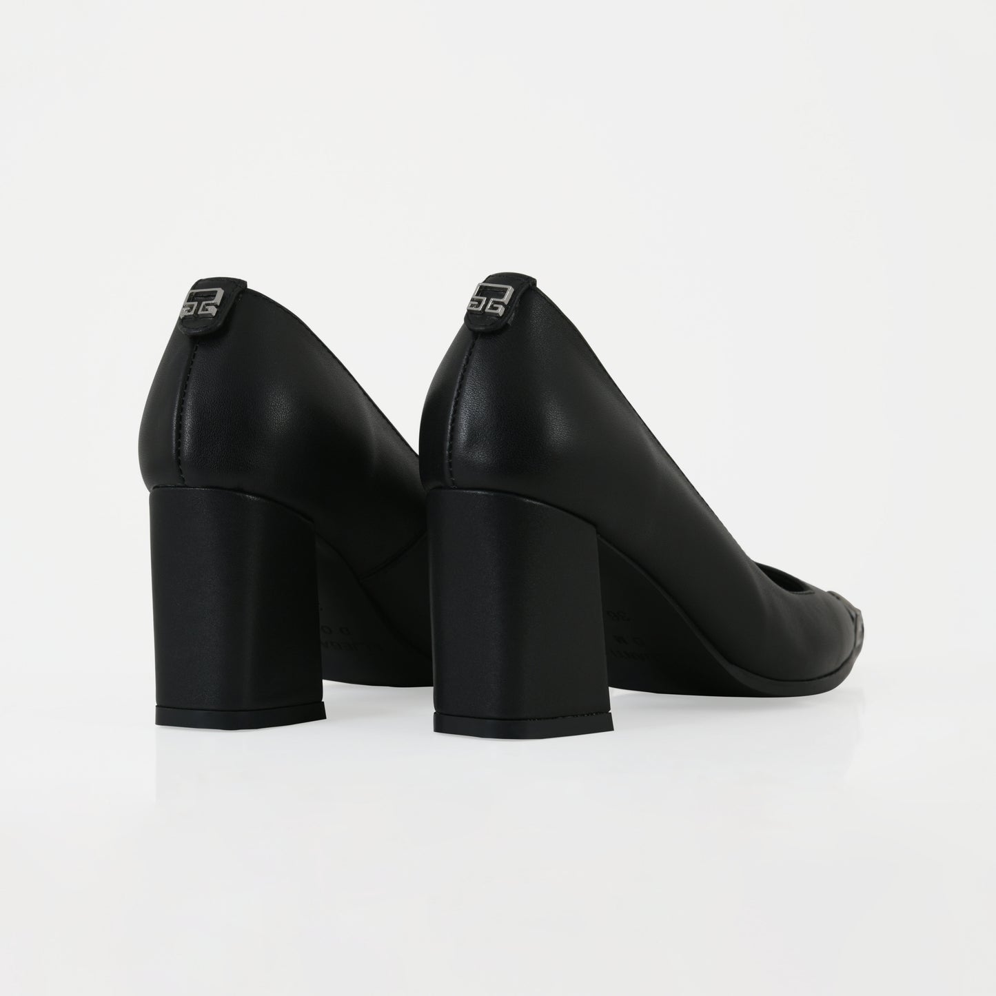 THE DOM 70 - BLACK