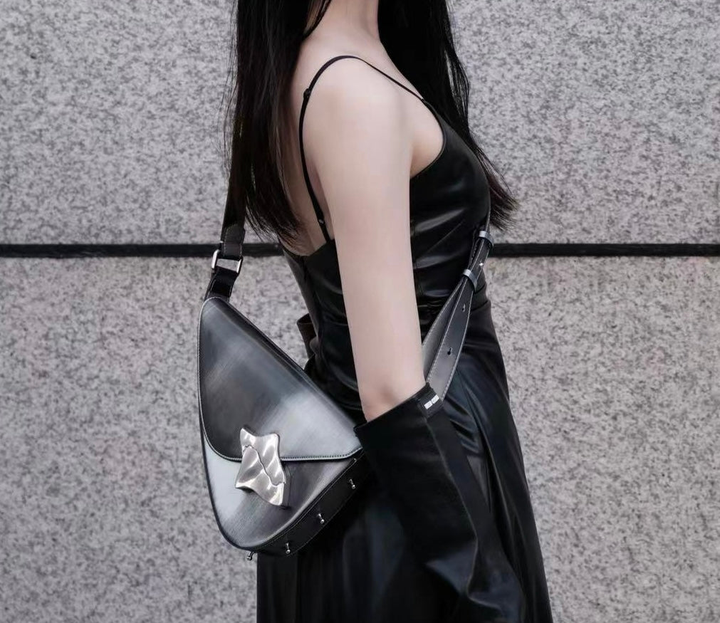 FLOW LOCK SERIES BAG