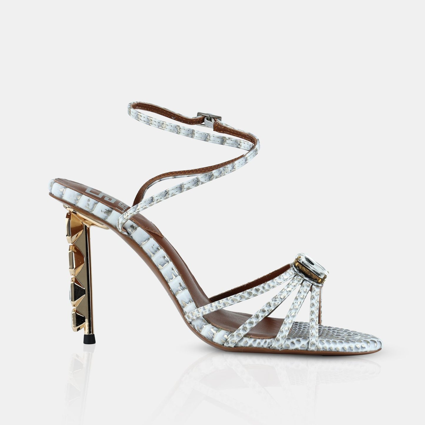 KAYRAH IN WHITE-GOLD
